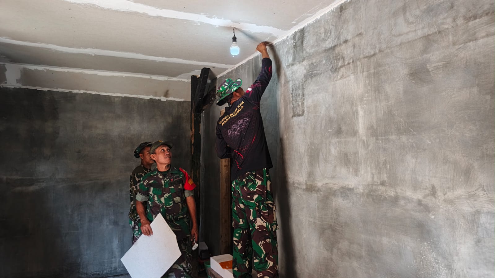 Pengawasan Babinsa Kunci Keberhasilan Pembangunan TMMD ke-129