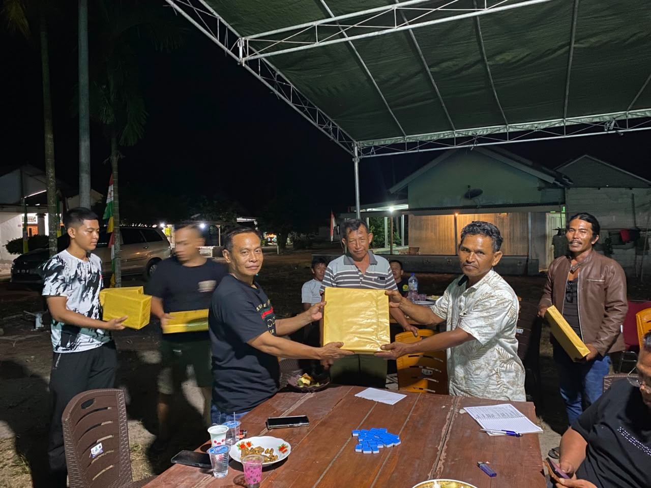 Kegiatan Doorprize Memeriahkan Nobar Final Piala Dunia di TMMD Ke-129 Kodim 0413/Bangka