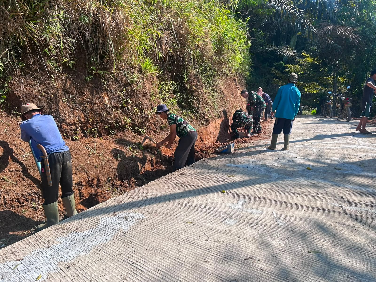Transformasi Desa Mekarmukti Dipuji Warga Usai TMMD Ke-129