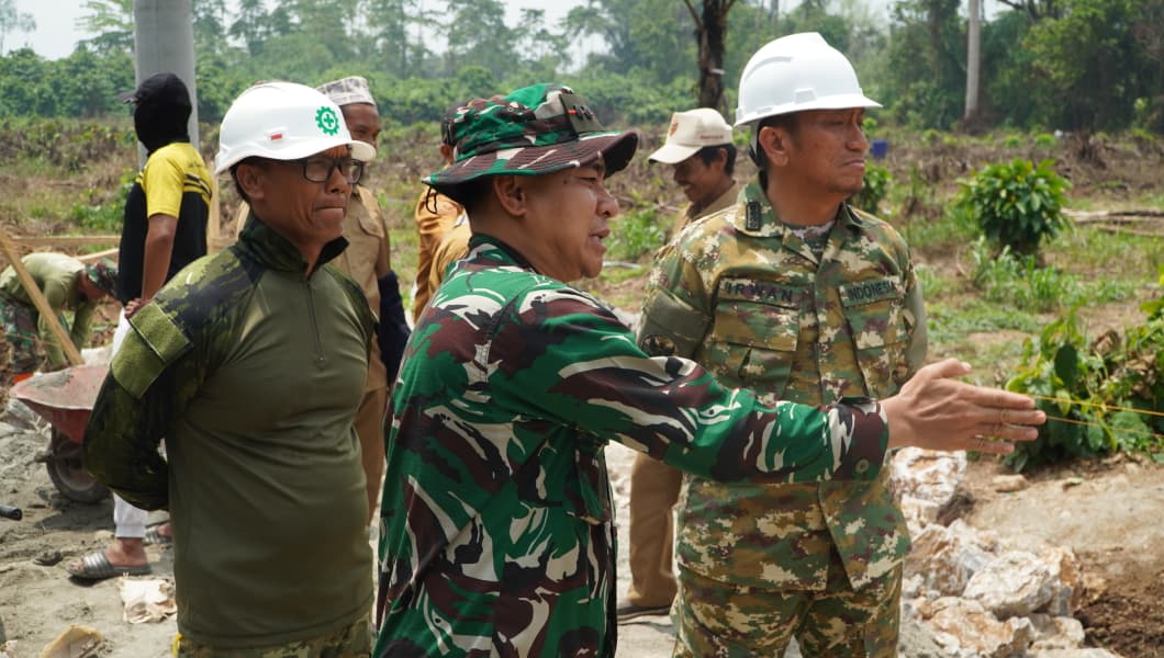 TMMD ke-130: Pembangunan Fisik dan Program Sosial untuk Warga Luwu Timur